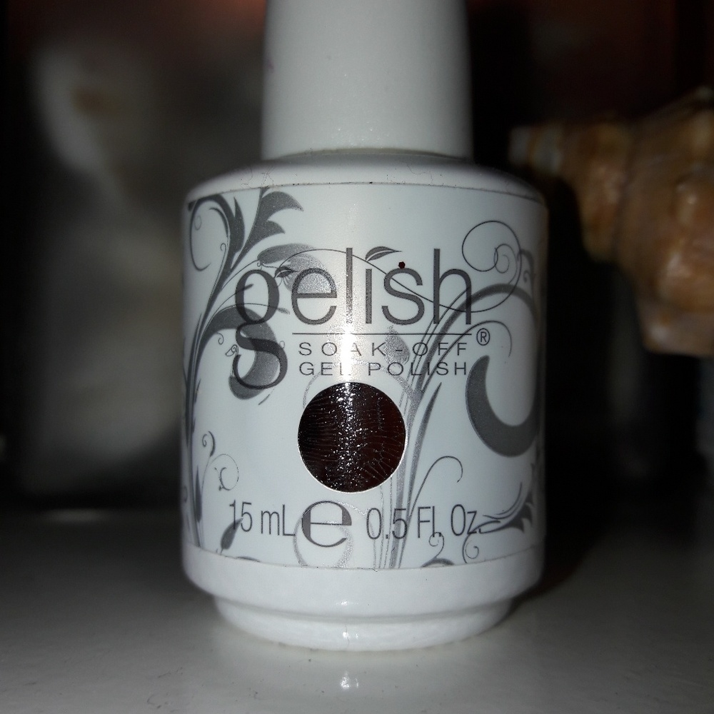 June Bride Gelish Soak-Off Gel Polish